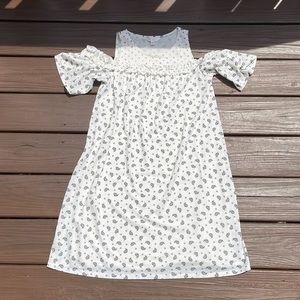 Lauren Conrad open shoulder paisley dress, size Extra Small